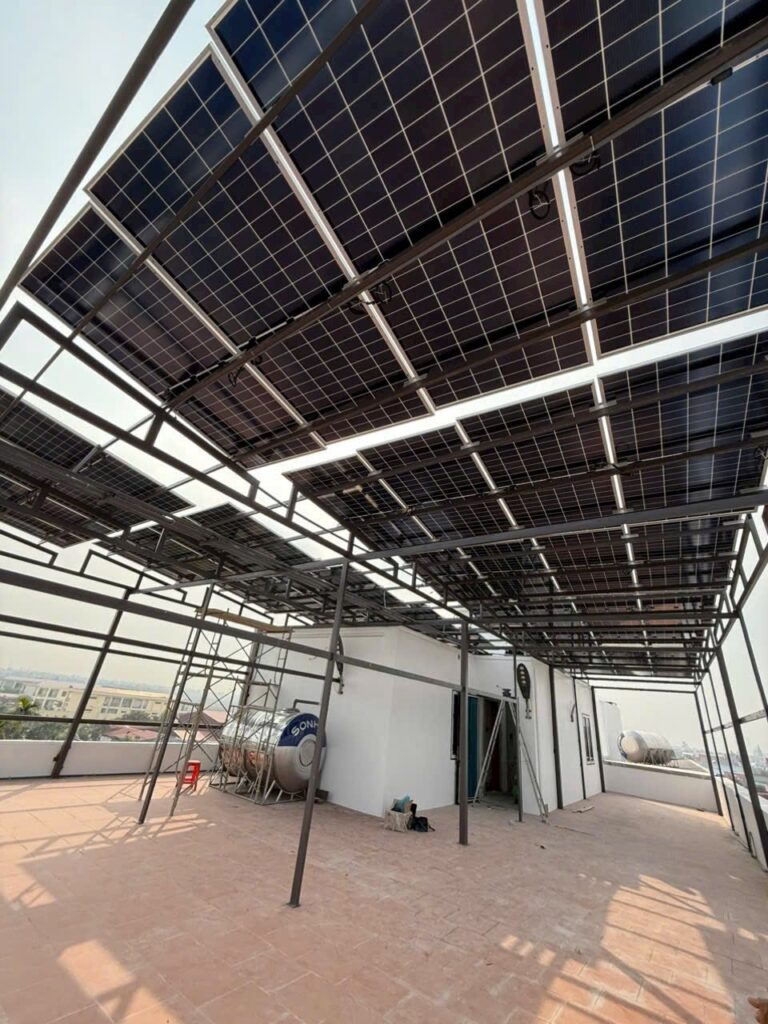 thi công điện mặt trời